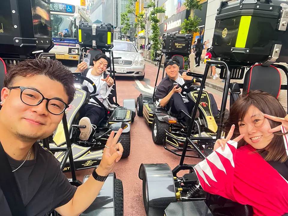 MONSTER KART